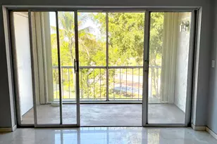 505 Spencer Dr, West Palm Beach, FL 33409 - Photo 3