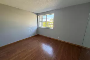 505 Spencer Dr, West Palm Beach, FL 33409 - Photo 9