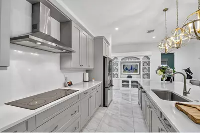 3089 Bellflower Circle, West Palm Beach, FL 33401 - Photo 9