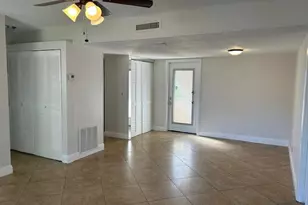 239 Golden River Dr, West Palm Beach, FL 33411 - Photo 7