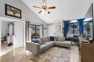 7176 Sportsmans Dr, Pompano Beach, FL 33068 - Photo 7