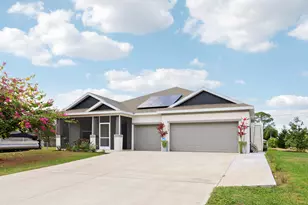 1302 SE Naples Ln, Port Saint Lucie, FL 34983 - Photo 1