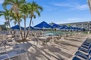 20 Colonial Club Dr, Boynton Beach, FL 33435 - Photo 25