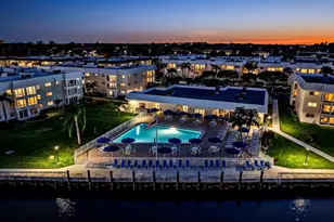 20 Colonial Club Dr, Boynton Beach, FL 33435 - Photo 15