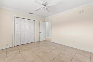 200 SW 7th St, Boca Raton, FL 33432 - Photo 23