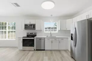 16246 E Cornwall Dr, Loxahatchee, FL 33470 - Photo 3