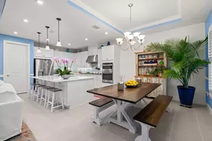 10009 SW Coral Tree Cir, Port Saint Lucie, FL 34987 - Photo 7