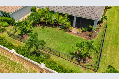 10009 SW Coral Tree Circle, Port Saint Lucie, FL 34987 - Photo 35