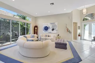 4022 Manchester Lake Dr, Lake Worth, FL 33449 - Photo 5