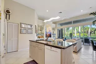 4022 Manchester Lake Dr, Lake Worth, FL 33449 - Photo 11