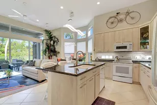4022 Manchester Lake Dr, Lake Worth, FL 33449 - Photo 15