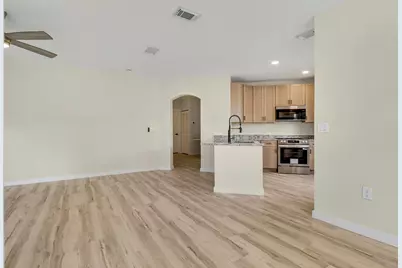 166 SW Peacock Boulevard #34203, Port Saint Lucie, FL 34986 - Photo 13