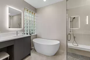 11777 Castellon Ct, Boynton Beach, FL 33437 - Photo 33