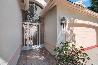 11777 Castellon Court, Boynton Beach, FL 33437 - Photo 5