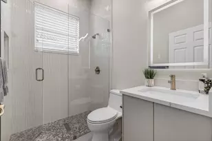 11777 Castellon Ct, Boynton Beach, FL 33437 - Photo 37