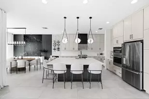 8092 Laurel Falls Dr, Boca Raton, FL 33496 - Photo 9