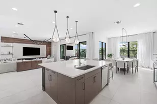 8092 Laurel Falls Dr, Boca Raton, FL 33496 - Photo 11