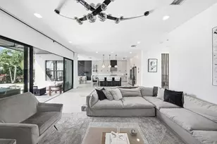 8092 Laurel Falls Dr, Boca Raton, FL 33496 - Photo 15