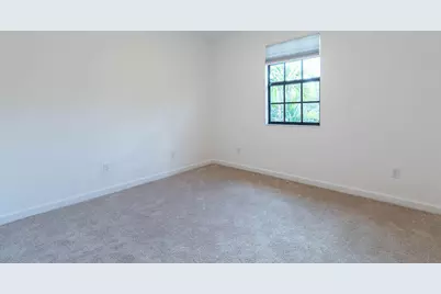 10283 Wellington Parc Drive, Wellington, FL 33449 - Photo 15