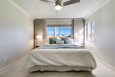 157 Yacht Club Way #310, Hypoluxo, FL 33462 - Photo 15