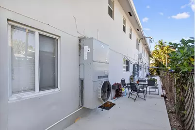 825 NE 6th Street #1-7, Fort Lauderdale, FL 33304 - Photo 7