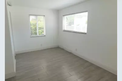 825 NE 6th Street #1-7, Fort Lauderdale, FL 33304 - Photo 29