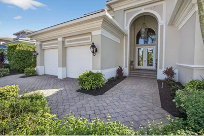 120 Via Mariposa, Palm Beach Gardens, FL 33418 - Photo 3