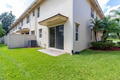 356 SE Bloxham Way, Stuart, FL 34997 - Photo 5