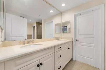 1002 E Heritage Club Circle, Delray Beach, FL 33483 - Photo 25