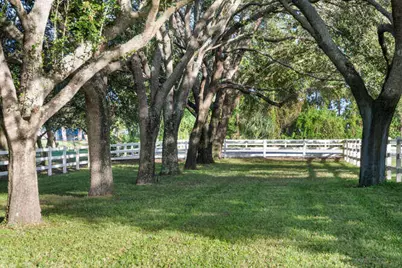 2760 Appaloosa Trail, Wellington, FL 33414 - Photo 45