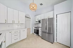 5730 Sunberry Cir, Fort Pierce, FL 34951 - Photo 9