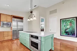 208 Turnberry Ct S, Atlantis, FL 33462 - Photo 9