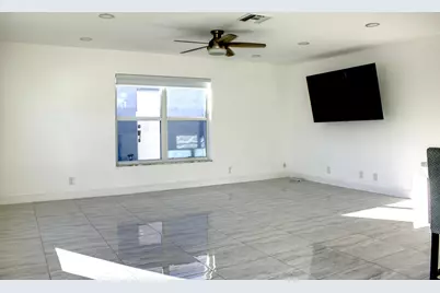 517 NW 52nd Street, Boca Raton, FL 33487 - Photo 3