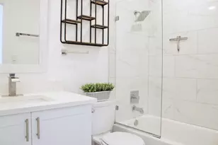 517 NW 52nd St, Boca Raton, FL 33487 - Photo 15