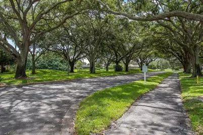 5250 Woodland Lakes Drive #130, Palm Beach Gardens, FL 33418 - Photo 27
