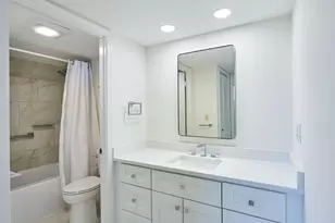 5250 Woodland Lakes Dr, Palm Beach Gardens, FL 33418 - Photo 19