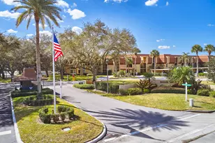 5250 Woodland Lakes Dr, Palm Beach Gardens, FL 33418 - Photo 29