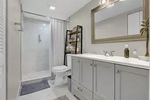 2504 Antigua Terrace, Pompano Beach, FL 33066 - Photo 9