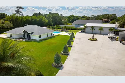 16966 91st Place N, The Acreage, FL 33470 - Photo 3