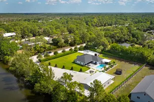 16966 91st Pl N, The Acreage, FL 33470 - Photo 11