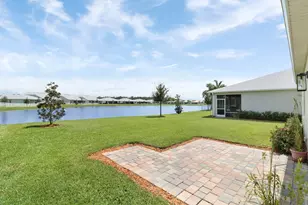 12545 SW Gray Fox Ln, Port Saint Lucie, FL 34987 - Photo 5
