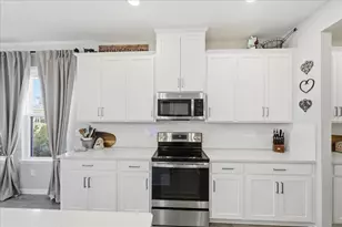 11911 SW Macelli Way, Port Saint Lucie, FL 34987 - Photo 19