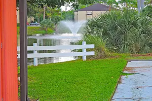 323 Pine Ridge Cir, Greenacres, FL 33463 - Photo 35