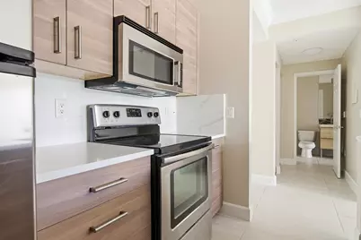 630 S Sapodilla Avenue #533, West Palm Beach, FL 33401 - Photo 5