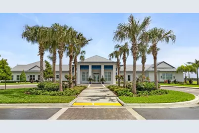 1769 SE Crosswood Way, Port Saint Lucie, FL 34984 - Photo 13