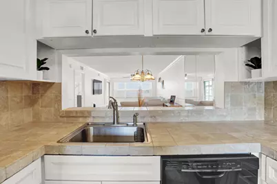 4715 Lucerne Lakes Boulevard E #103, Lake Worth, FL 33467 - Photo 7