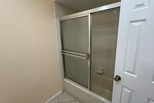 1581 Woodbridge Lakes Cir, West Palm Beach, FL 33406 - Photo 21