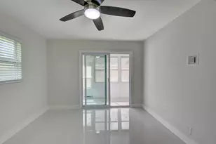 241 Seville K, Delray Beach, FL 33446 - Photo 9