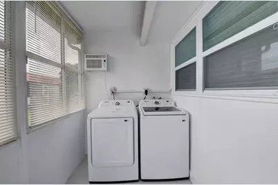 241 Seville K, Delray Beach, FL 33446 - Photo 25