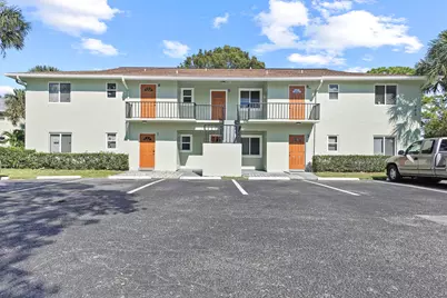983 NW Spruce Ridge Drive #1, Stuart, FL 34994 - Photo 5